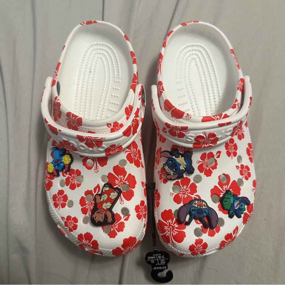 Crocs Red Hibiscus flowers with Stitc charms